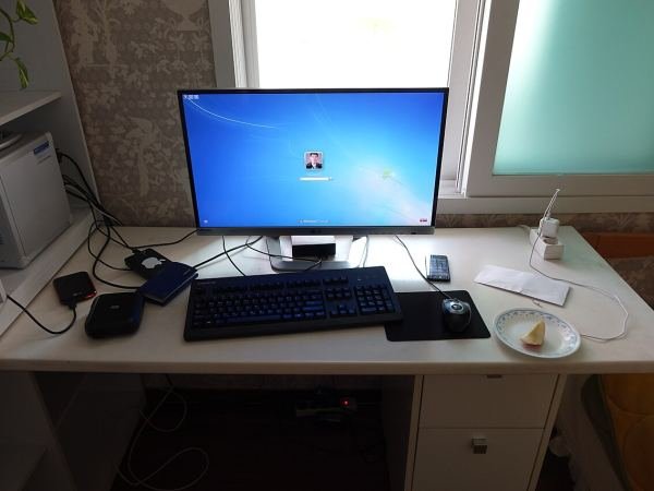 Office Desktop Core i5 8th Gen with 22" Monitor
