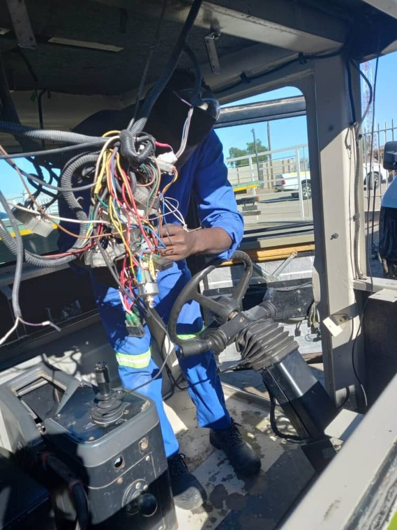 AC Servicing & Repair — All Brands