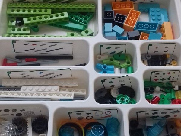 LEGO Classic Creative Box 900 pcs